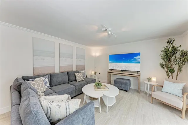 $2,495,000 | 116 Hammock Road, Anna Maria, FL 34216