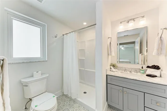 $2,495,000 | 116 Hammock Road, Anna Maria, FL 34216