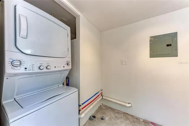 $2,495,000 | 116 Hammock Road, Anna Maria, FL 34216