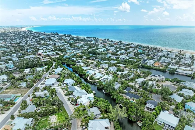 $2,495,000 | 116 Hammock Road, Anna Maria, FL 34216
