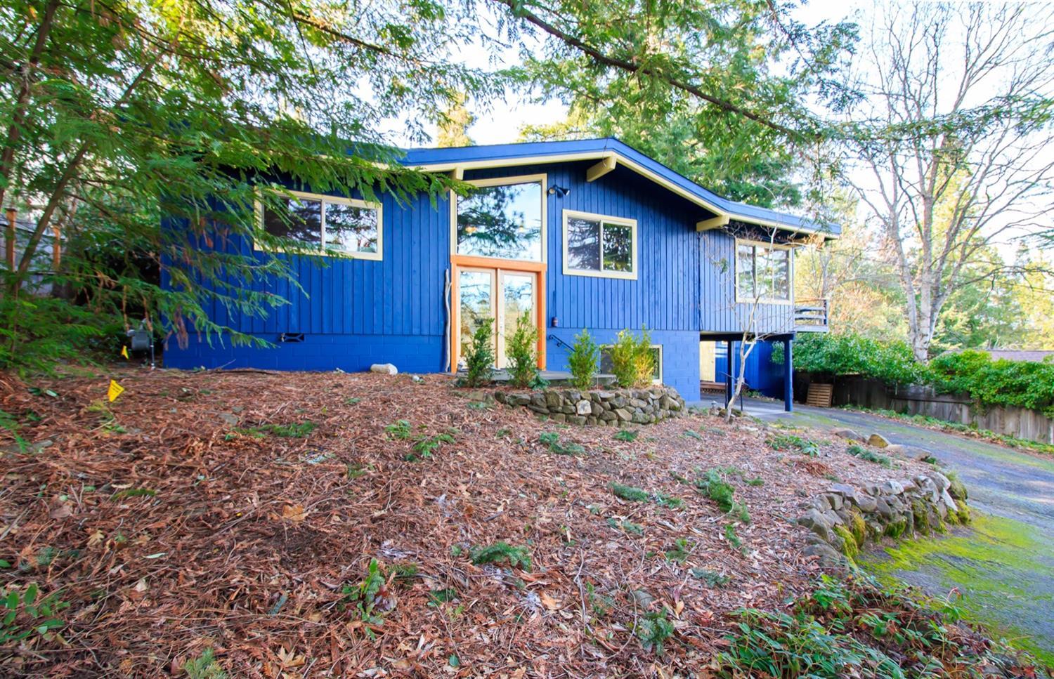 799 Roca Street Ashland, OR 97520 - Photo 2 of 34 Additional Photo