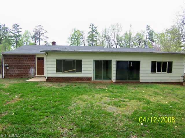 1514 Overbrook Road Burlington, NC 27215 - Photo 2 of 5 Other. back of house