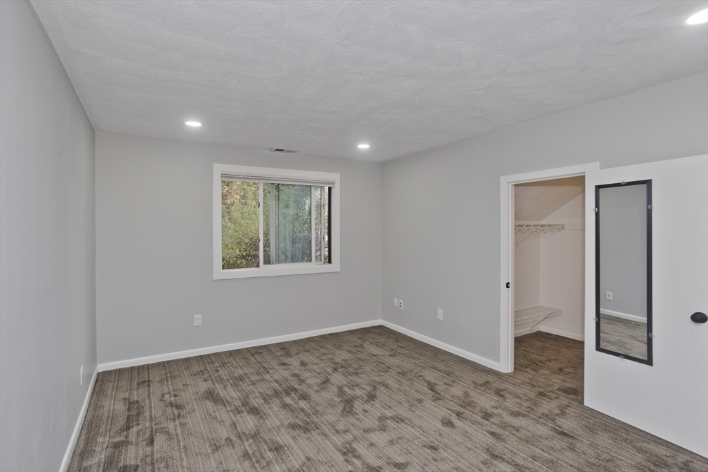 29 Concord Greene, Unit 2 Concord, MA 01742 - Photo 16 of 34