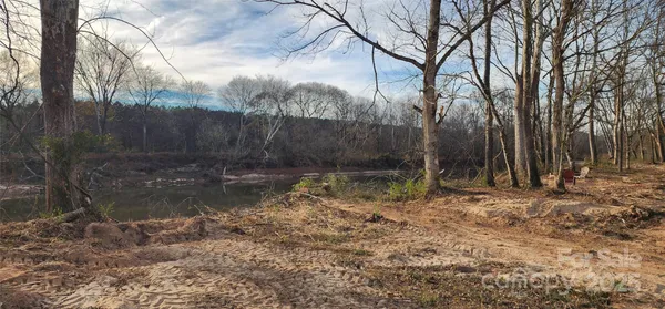 $485,000 | 151 Cobb Road, Blacksburg, SC 29702