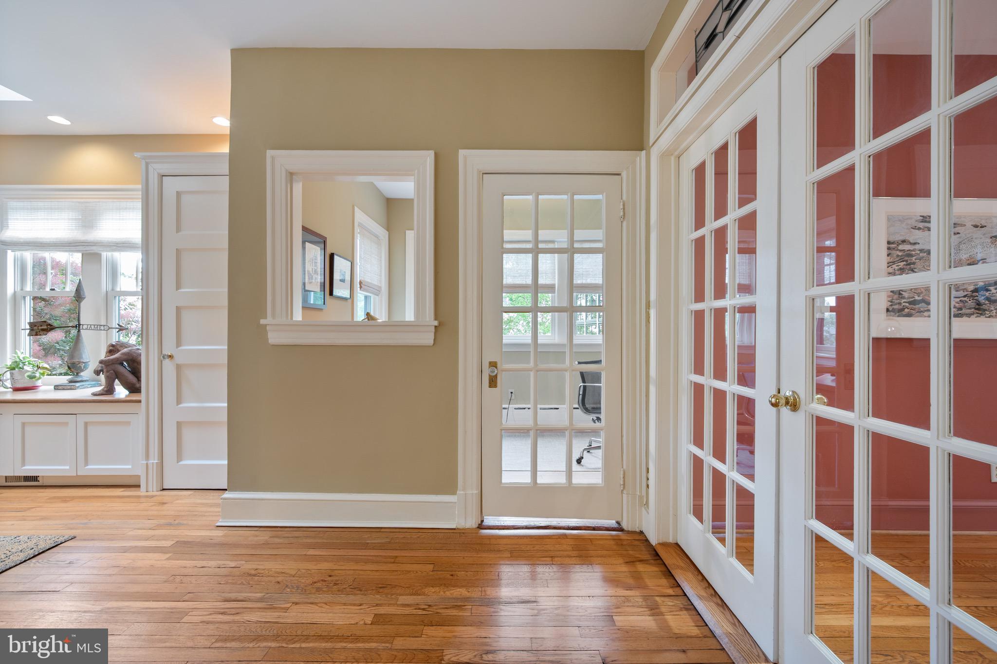 120 West Maple Street Alexandria, VA 22301 - Photo 18 of 100
