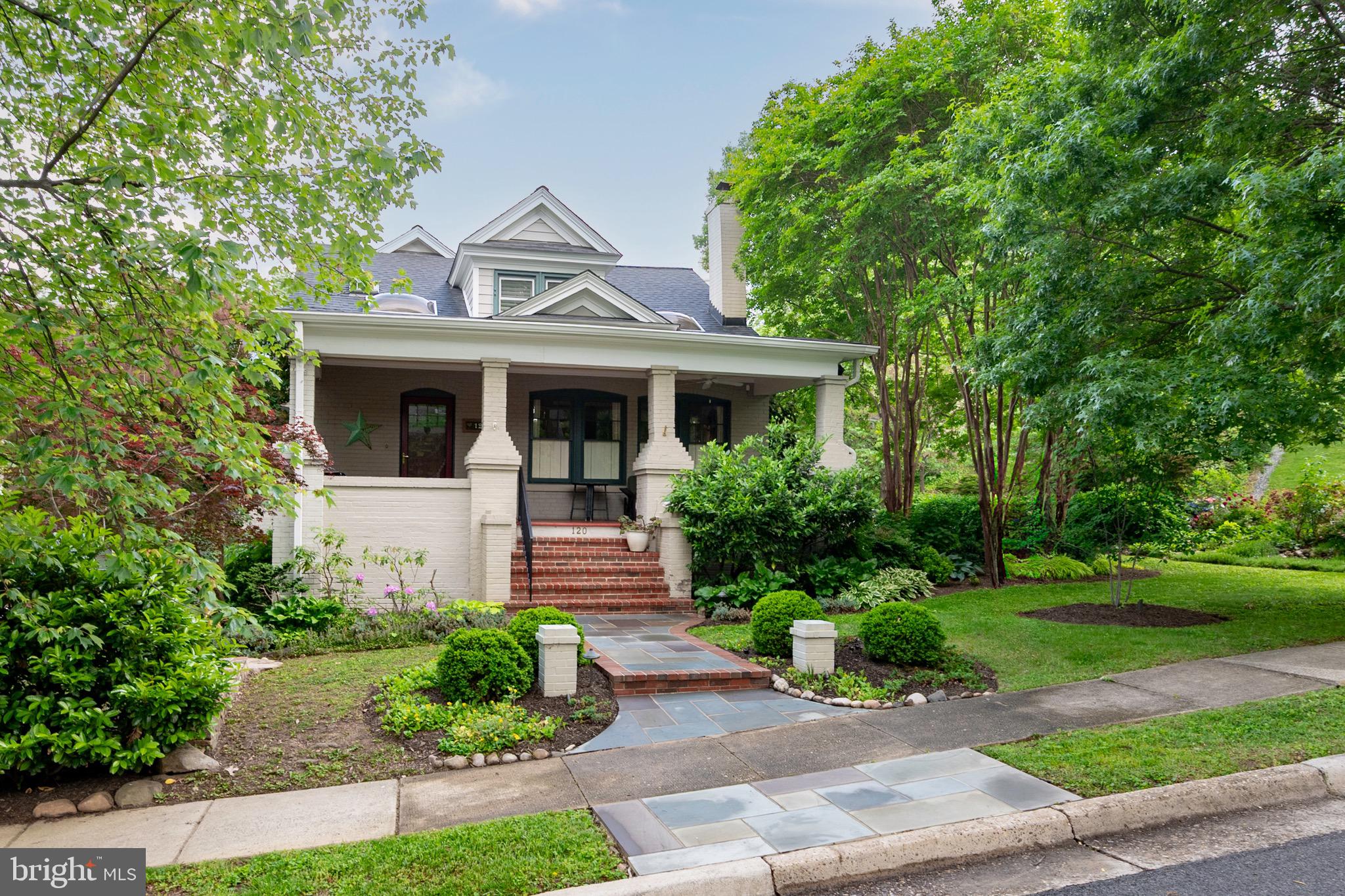 120 West Maple Street Alexandria, VA 22301 - Photo 2 of 100 a front view of a house with a yard