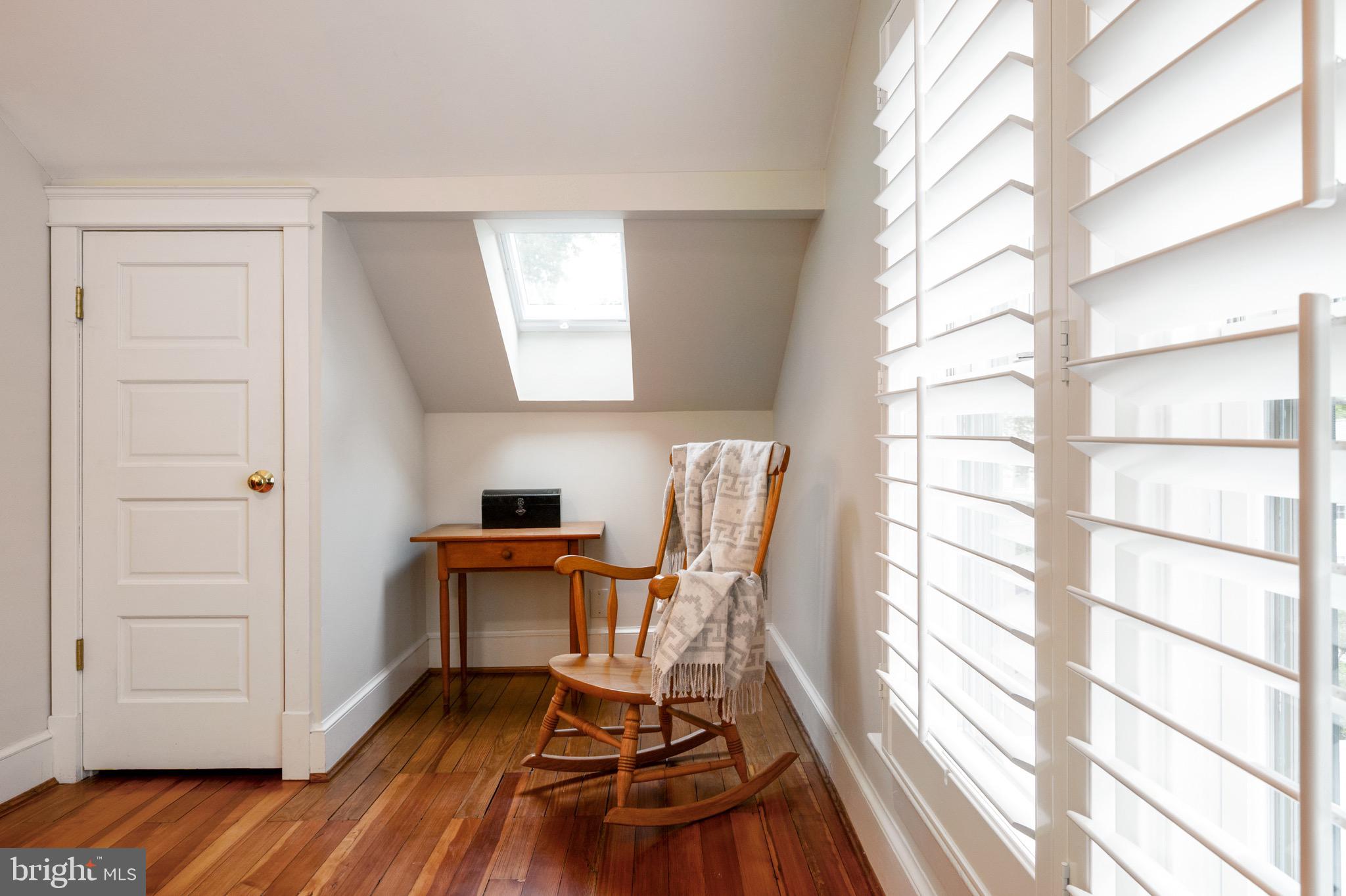 120 West Maple Street Alexandria, VA 22301 - Photo 59 of 100 a view of a workspace with furniture and a window