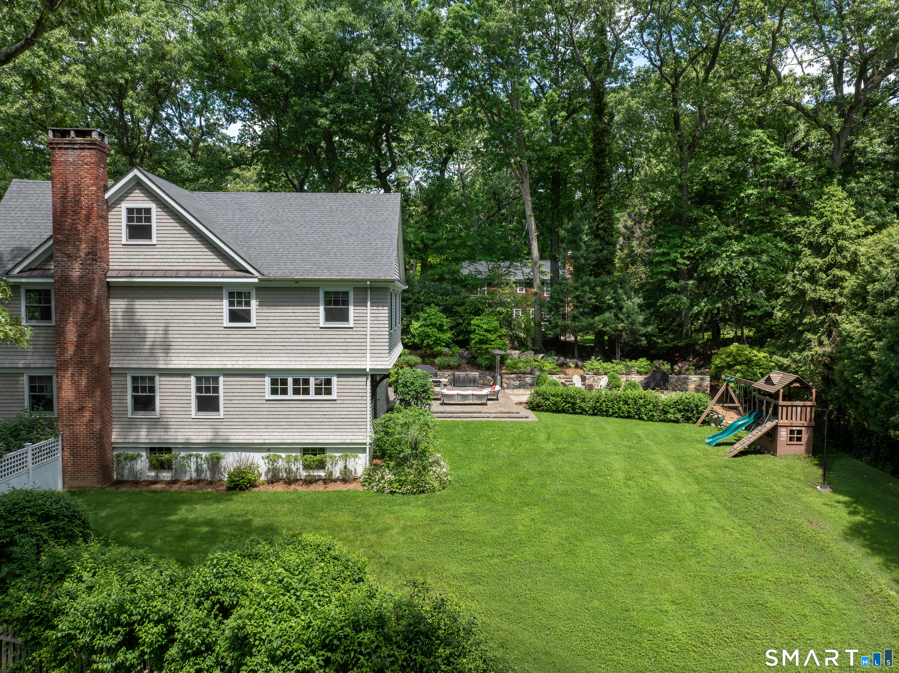 22 Ledge Road Norwalk, CT 06853 - Photo 28 of 31