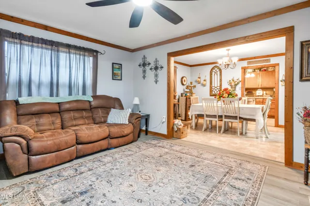 $550,000 | 6036 Mudline Road, Enid, MS 38927