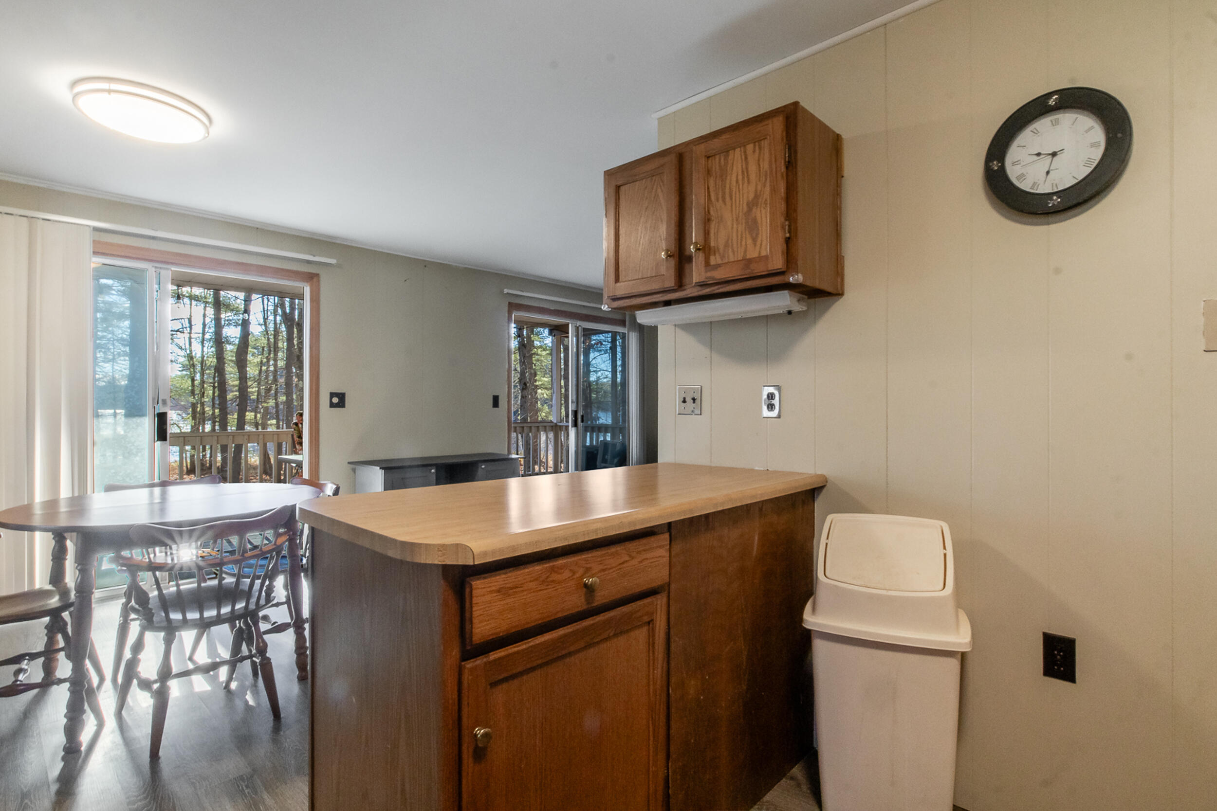 157 Silver Lane Limerick, ME 04048 - Photo 14 of 29 Silver kit bar