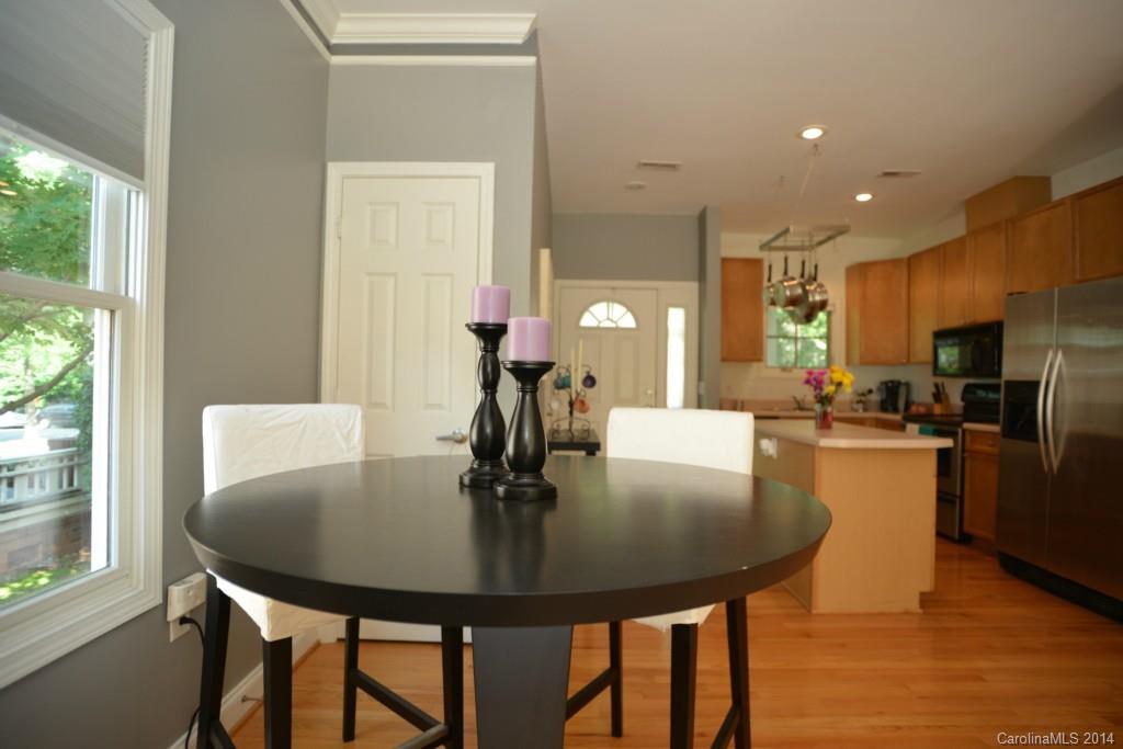 733 Grandin Road Charlotte, NC 28208 - Photo 6 of 18 Gallery Image 6