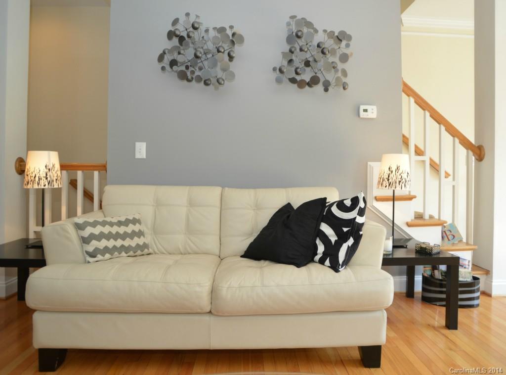 733 Grandin Road Charlotte, NC 28208 - Photo 9 of 18 Gallery Image 9