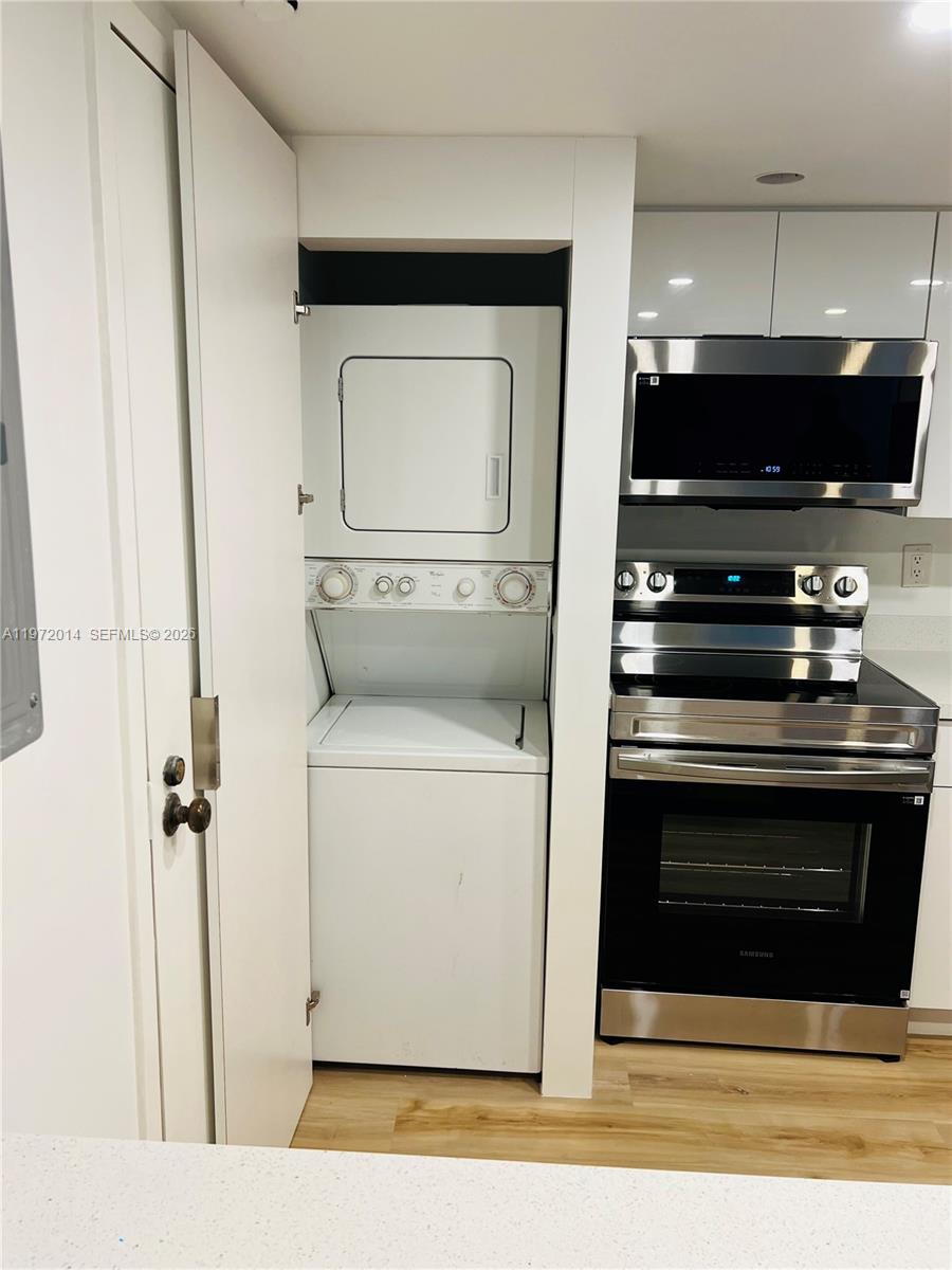 2333 Brickell Avenue, Unit 308 Miami, FL 33129 - Photo 17 of 23