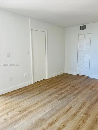 $3,150 | 2333 Brickell Avenue, Unit 308, Miami, FL 33129