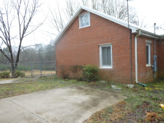 500 Lawrence Road Clemson, SC 29631 - Photo 5 of 26 Gallery Image 5
