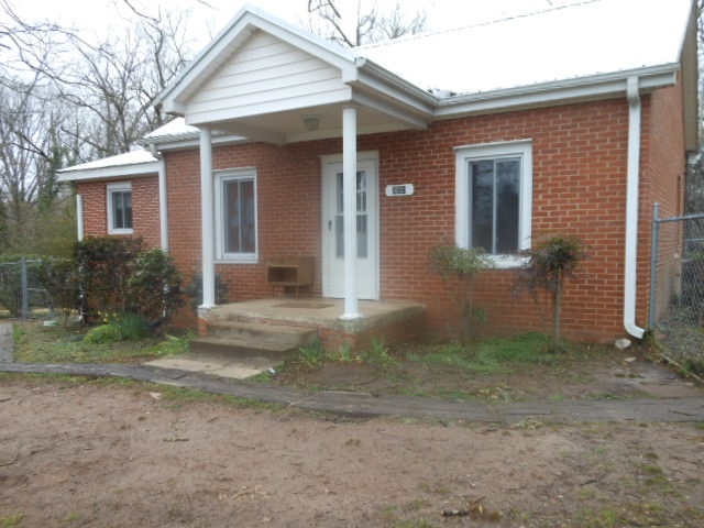 500 Lawrence Road Clemson, SC 29631 - Photo 6 of 26 Gallery Image 6