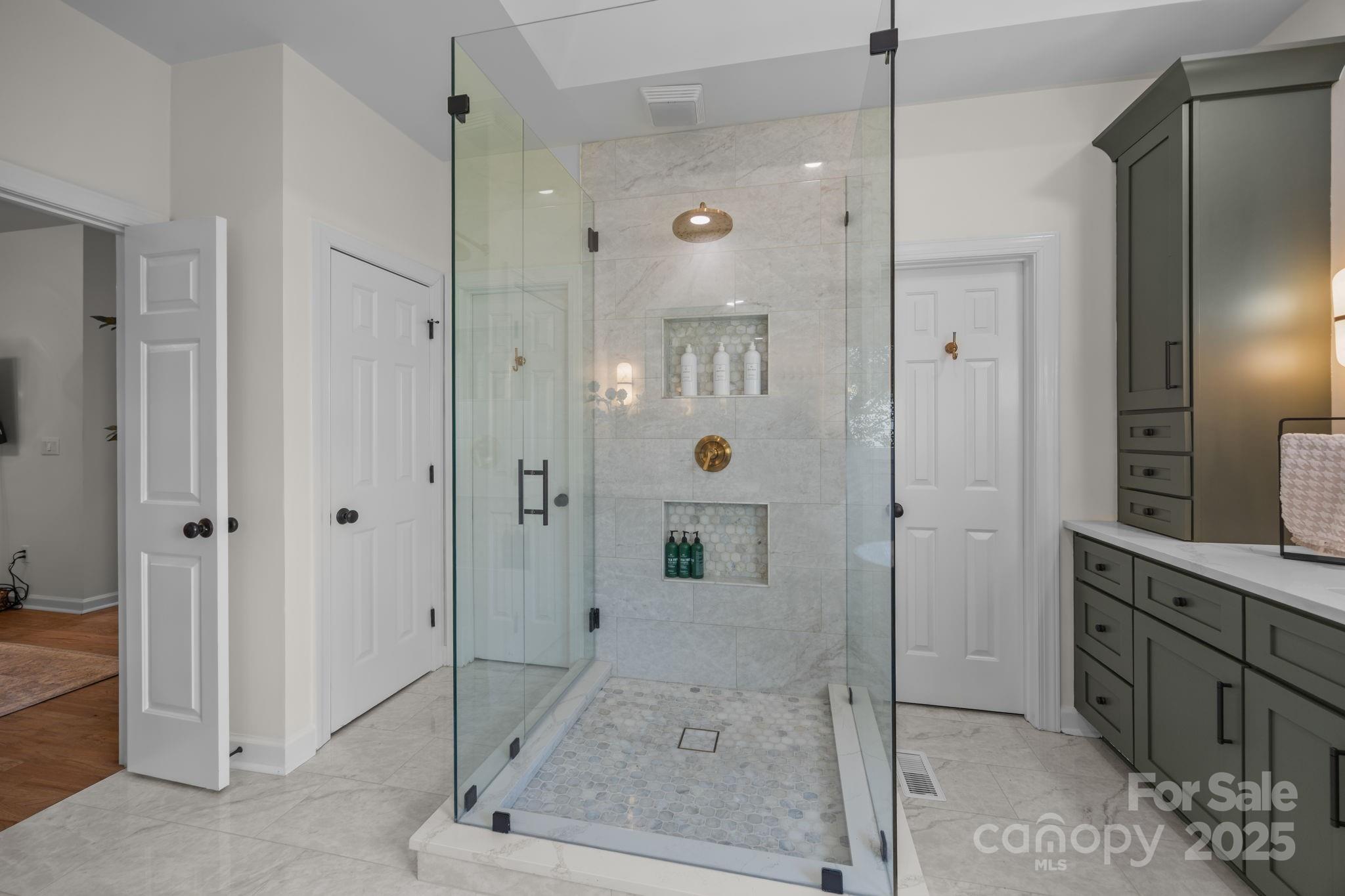 12213 Farnborough Road Huntersville, NC 28078 - Photo 34 of 48 Gallery Image 34