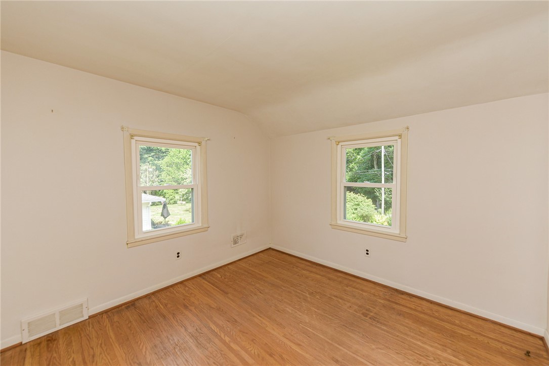 200 Colonial Drive Webster, NY 14580 - Photo 28 of 37