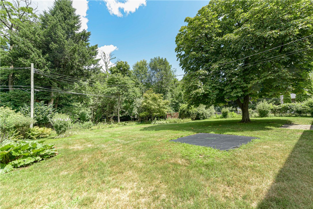 200 Colonial Drive Webster, NY 14580 - Photo 36 of 37