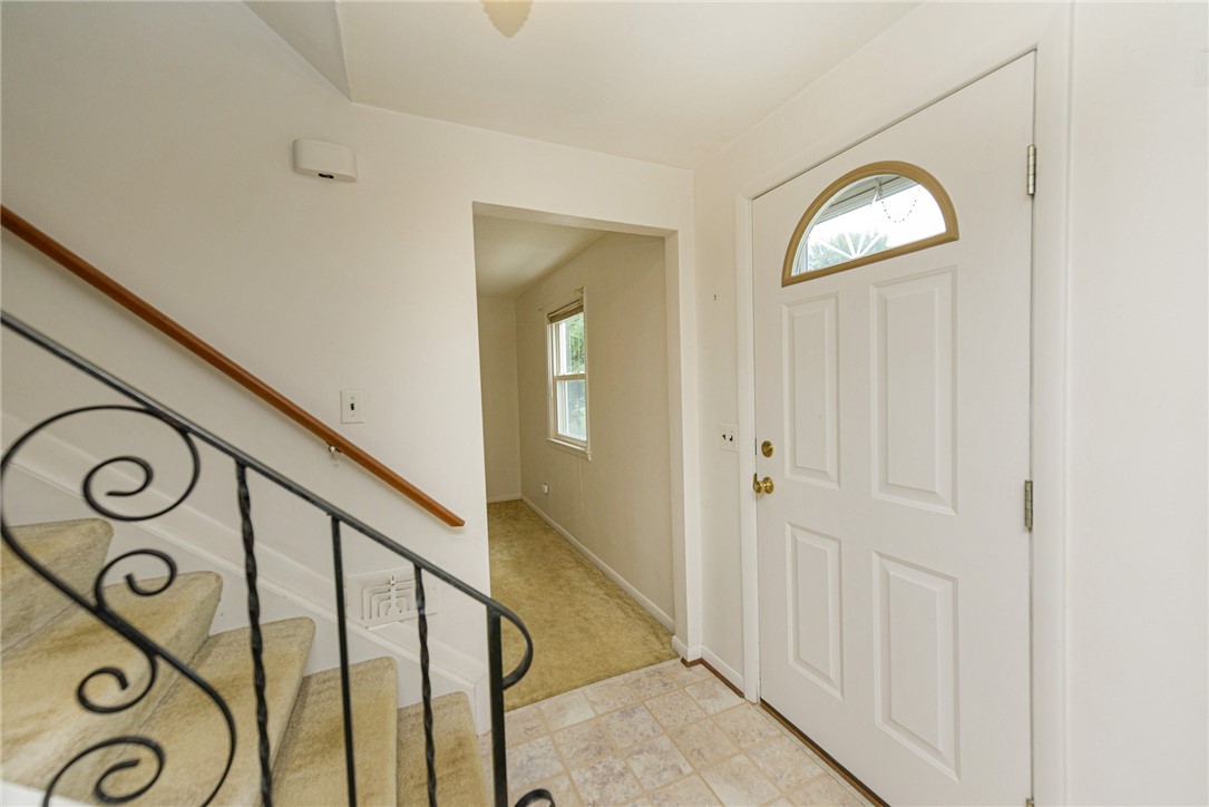 200 Colonial Drive Webster, NY 14580 - Photo 7 of 37