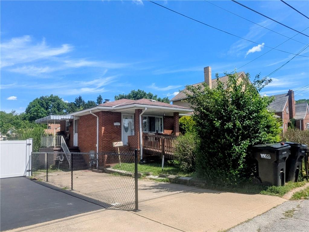 1816 Filmore Street Aliquippa, PA 15001 - Photo 2 of 23