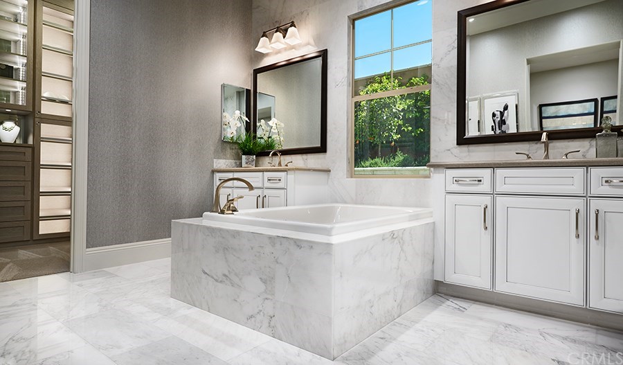 52 Fenway Irvine, CA 92620 - Photo 7 of 17