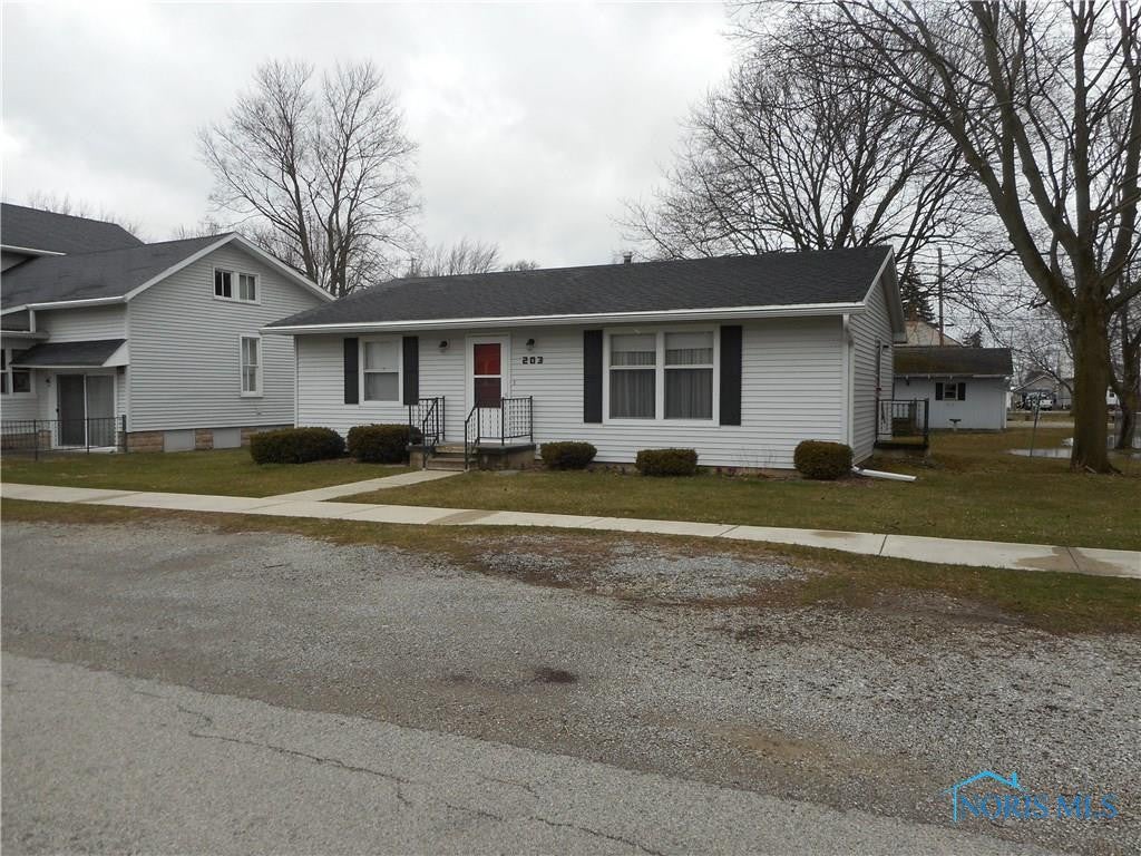 203 East Rings Street West Unity, OH 43570 - Photo 2 of 14 Gallery Image 2