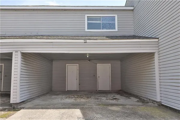 $143,900 | 1500 Olympia Way, Unit 21, College Station, TX 77840