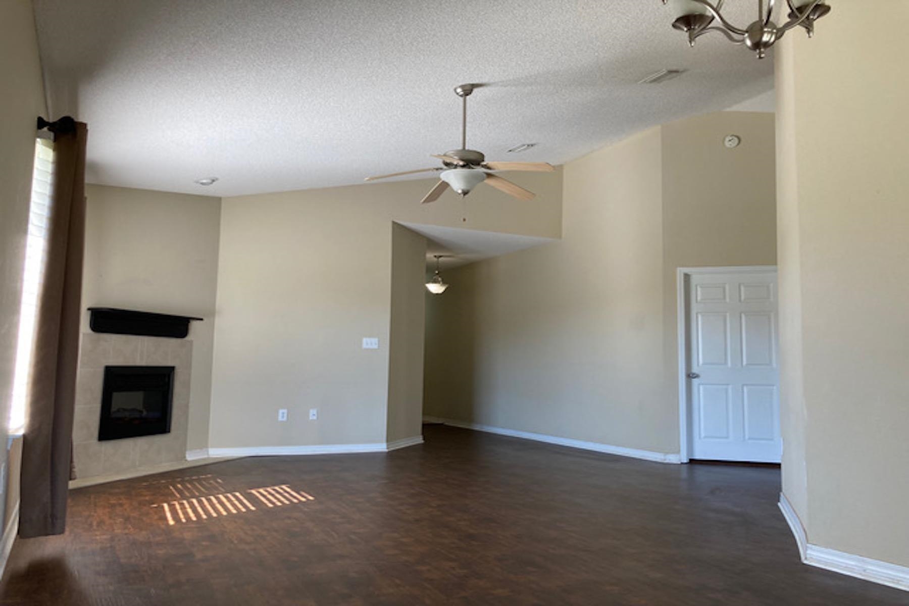 8986 Sage Drive Foley, AL 36535 - Photo 3 of 8