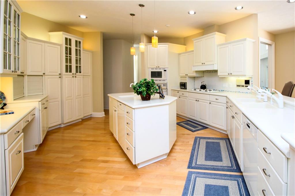 39 South River Road Stuart, FL 34996 - Photo 17 of 36