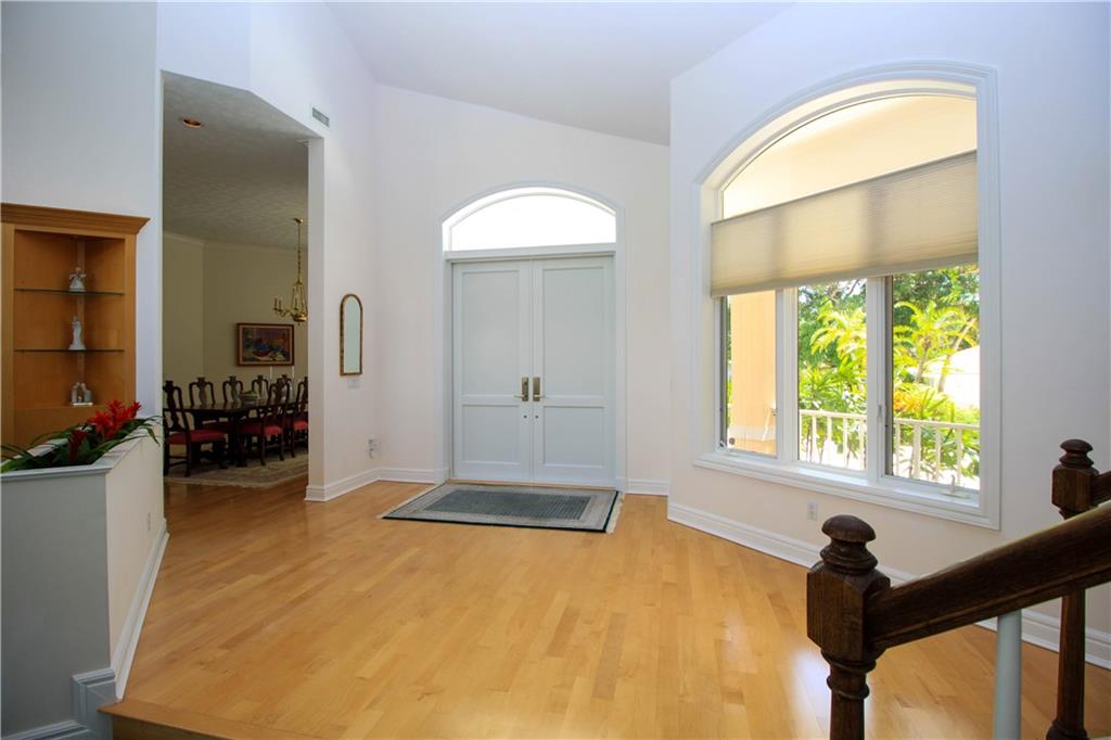 39 South River Road Stuart, FL 34996 - Photo 5 of 36
