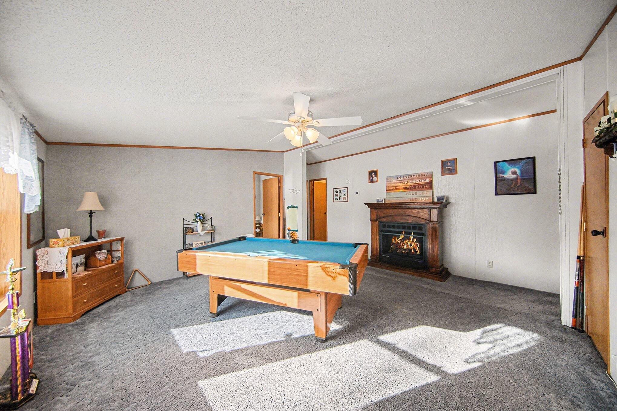 406 21st Street Jackson, MI 49203 - Photo 10 of 28 008_file_1543