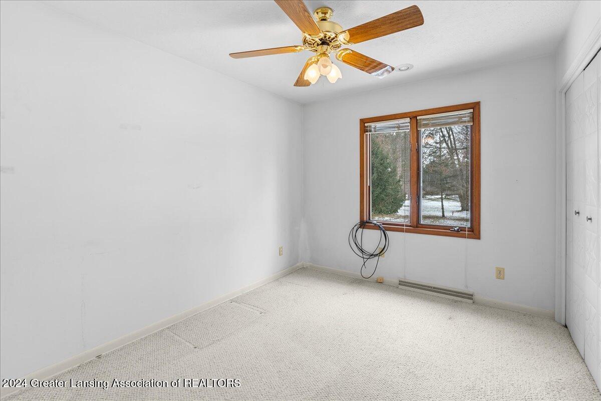 580 North Waverly Road Dimondale, MI 48821 - Photo 26 of 56 37-Media Jett - 34