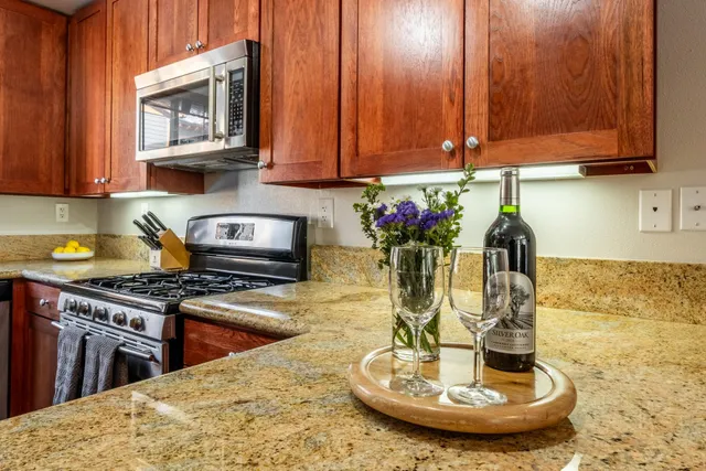 $619,000 | 525 Manzanita Road, Unit 2, Mammoth Lakes, CA 93546