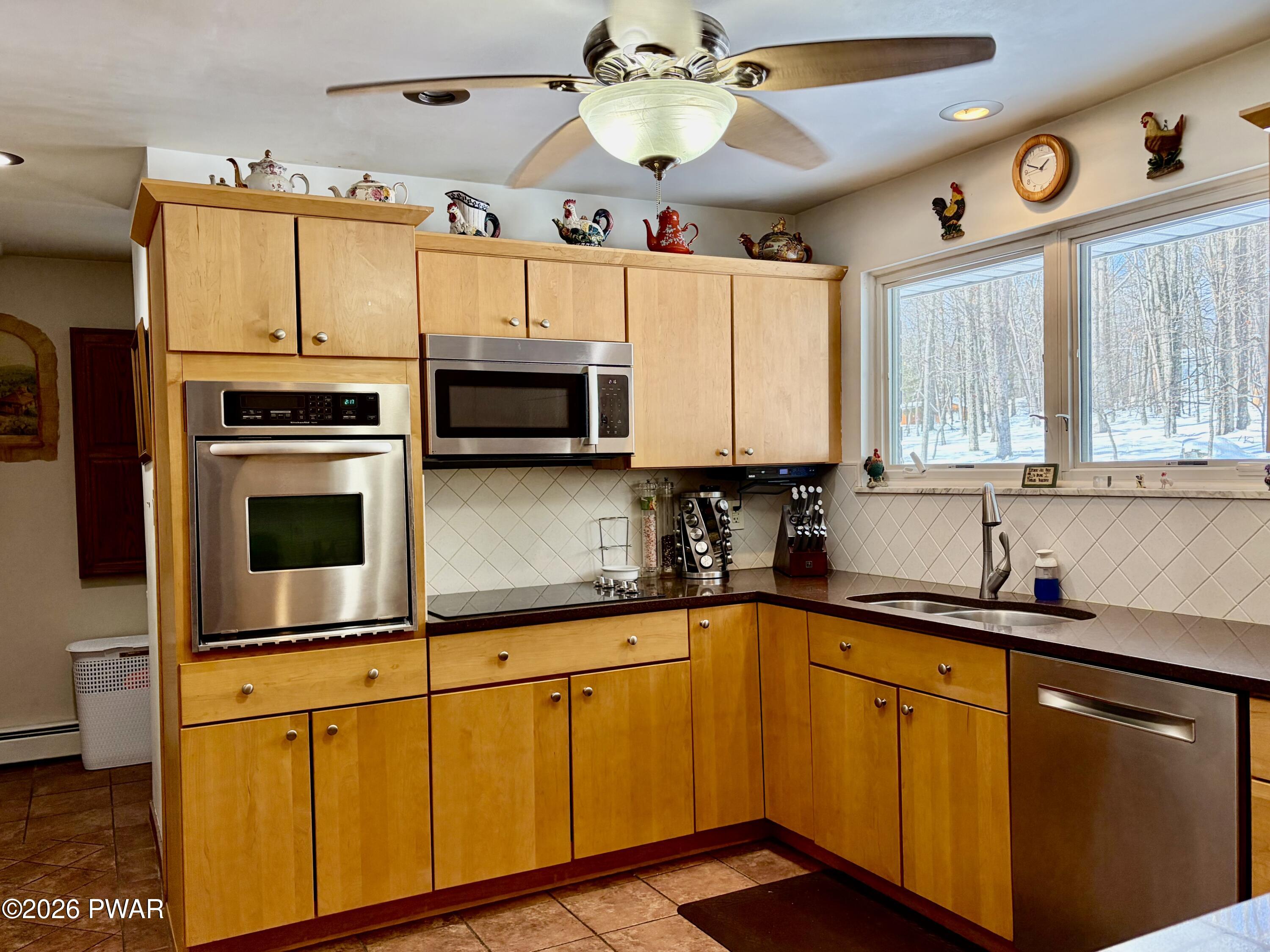 184 Butternut Road Milford, PA 18337 - Photo 12 of 41 Large kitchen