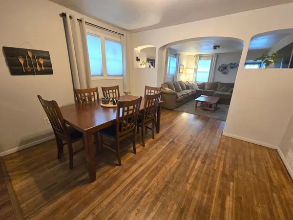 $205,000 | 300 East 2nd Avenue South, Cavalier, ND 58220