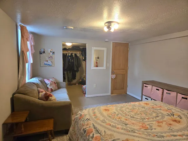 $205,000 | 300 East 2nd Avenue South, Cavalier, ND 58220