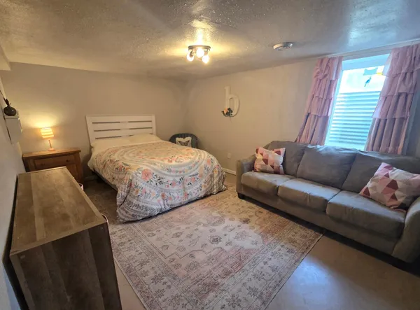 $205,000 | 300 East 2nd Avenue South, Cavalier, ND 58220