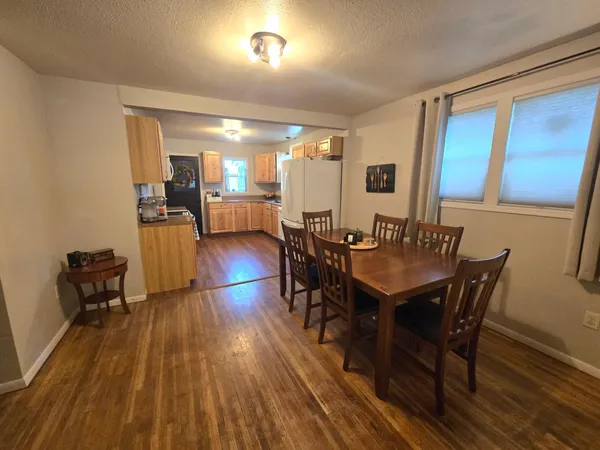 $205,000 | 300 East 2nd Avenue South, Cavalier, ND 58220