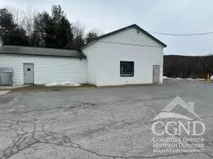 $1,200 | 1533 Us Route 20, New Lebanon, NY 12125
