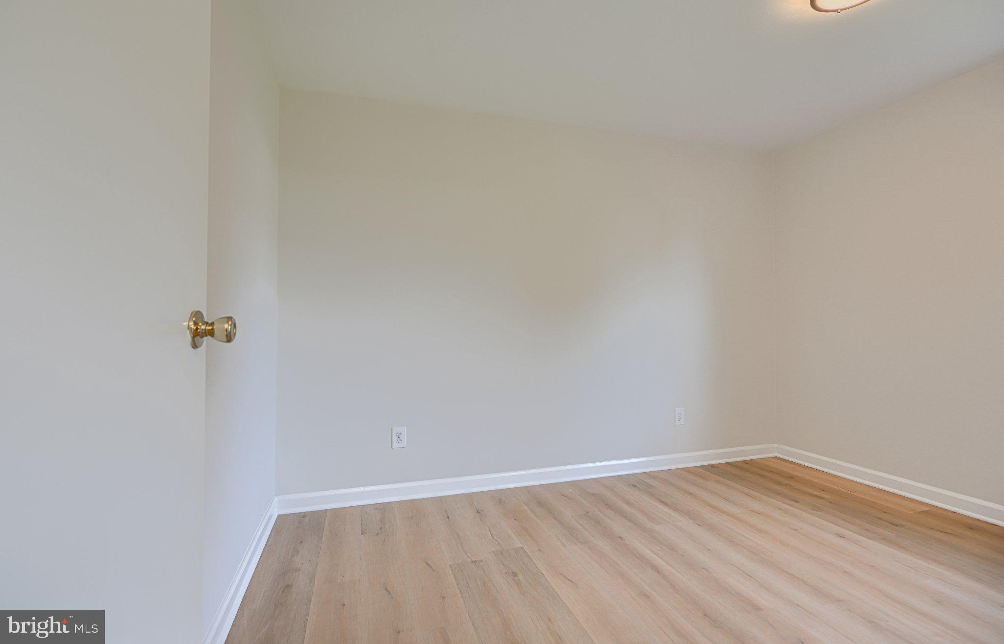926 Wampler Road Middle River, MD 21220 - Photo 17 of 29 Gallery Image 17