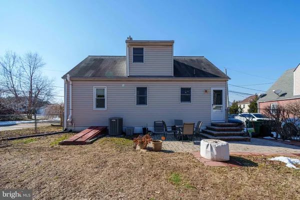 $340,000 | 30 North Avenue, Wilmington, DE 19804