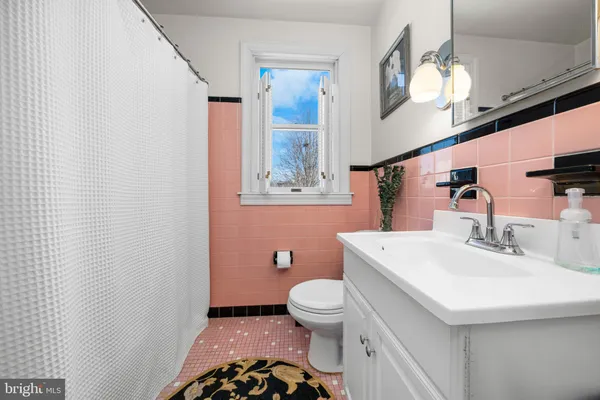 $340,000 | 30 North Avenue, Wilmington, DE 19804