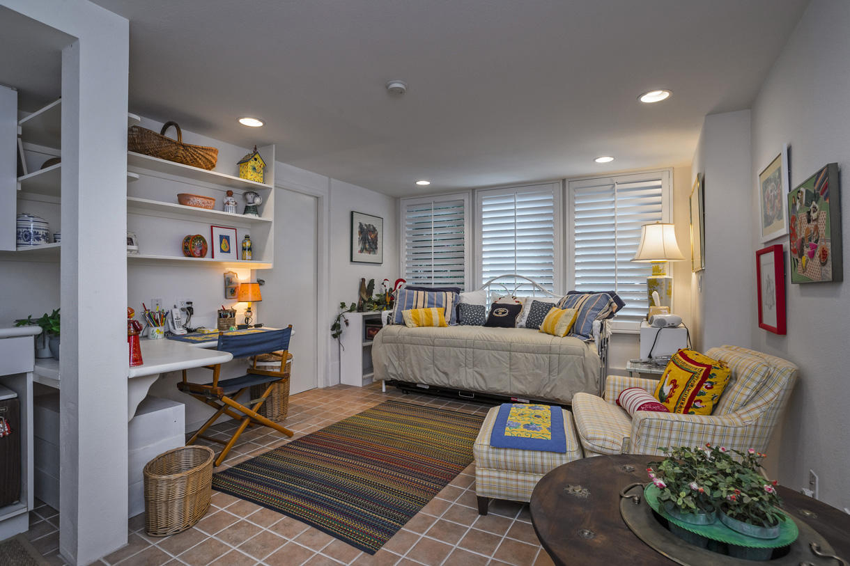 1132 Manitou Road Santa Barbara, CA 93101 - Photo 6 of 23 Guest