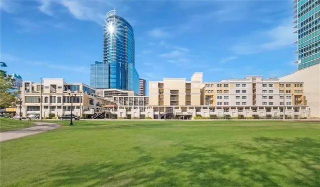 $1,450 | 151 East Washington Street, Unit 327, Orlando, FL 32801