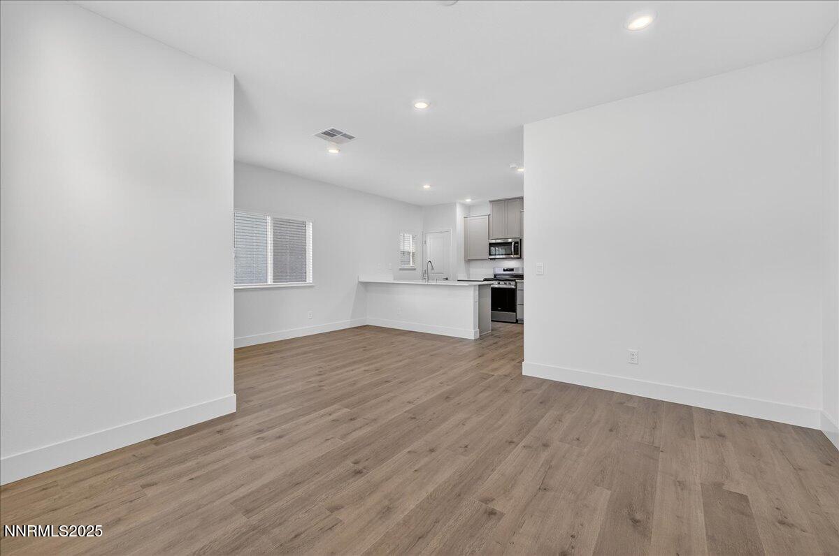 1629 Icelandic Way Reno, NV 89523 - Photo 8 of 43 08-DSC_4398