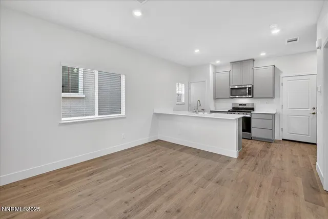 $2,850 | 1629 Icelandic Way, Reno, NV 89523