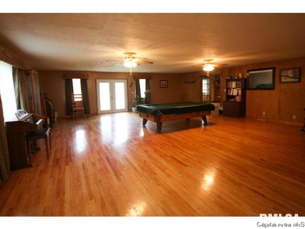 776 East Shoe Fly Road Avon, IL 61415 - Photo 1 of 32