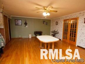 776 East Shoe Fly Road Avon, IL 61415 - Photo 4 of 32