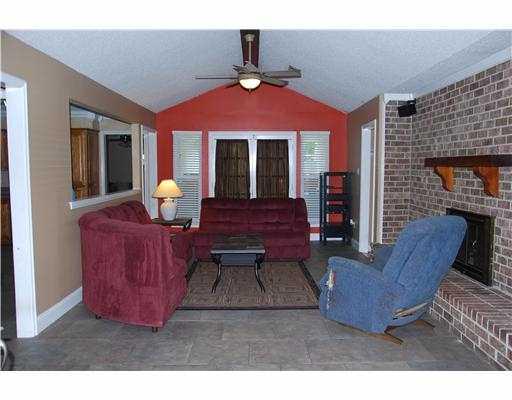 709 Park Ridge Drive River Ridge, LA 70123 - Photo 3 of 10